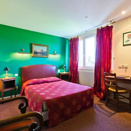 Relais D'auvergne Hotel Saint-Gervais-d'Auvergne